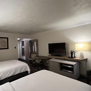 Premium Queen Room